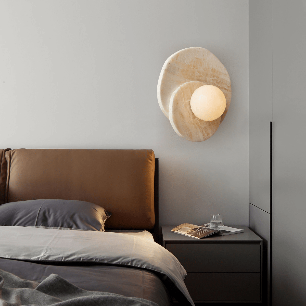 Alorarae Organic Alabaster Wall Light