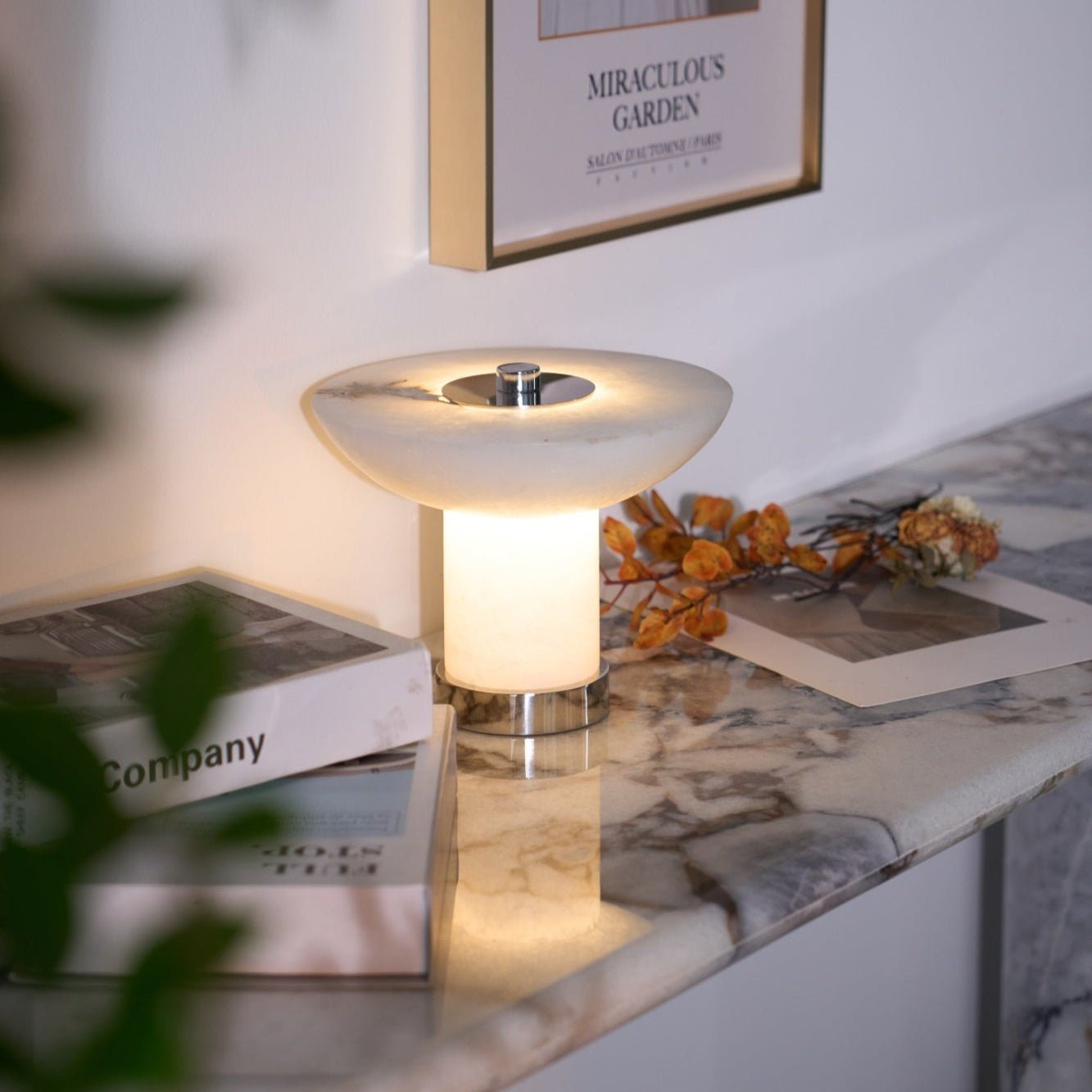 Eurnoran Mushroom Shaped Alabaster Table Lamp