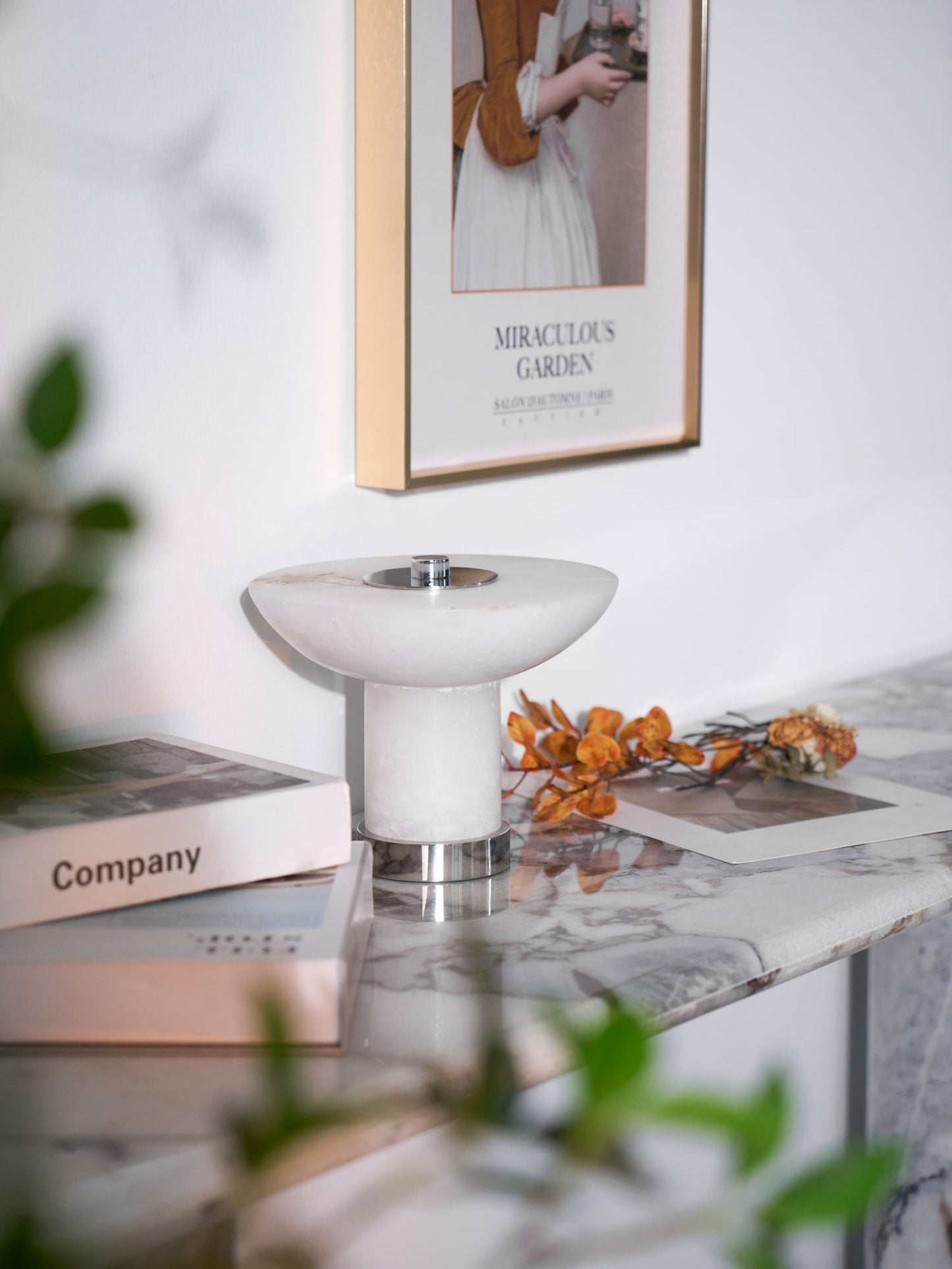 Eurnoran Mushroom Shaped Alabaster Table Lamp