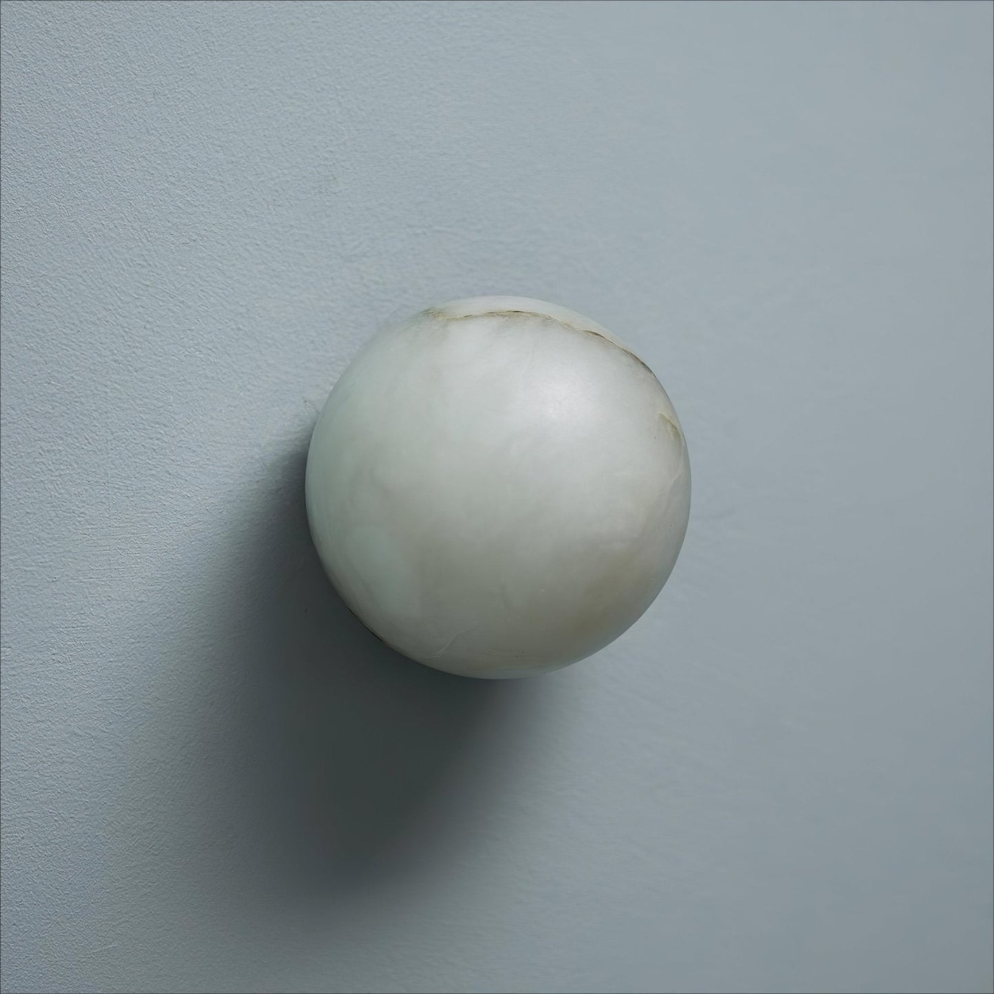 Vevinir Alabaster Globe Wall Light