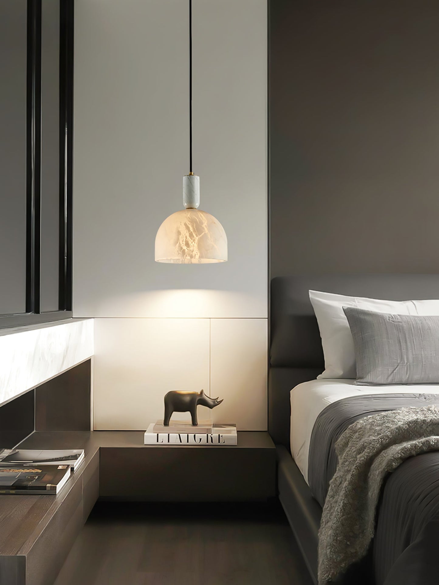 Culiror Minimalist Alabaster Pendant Light
