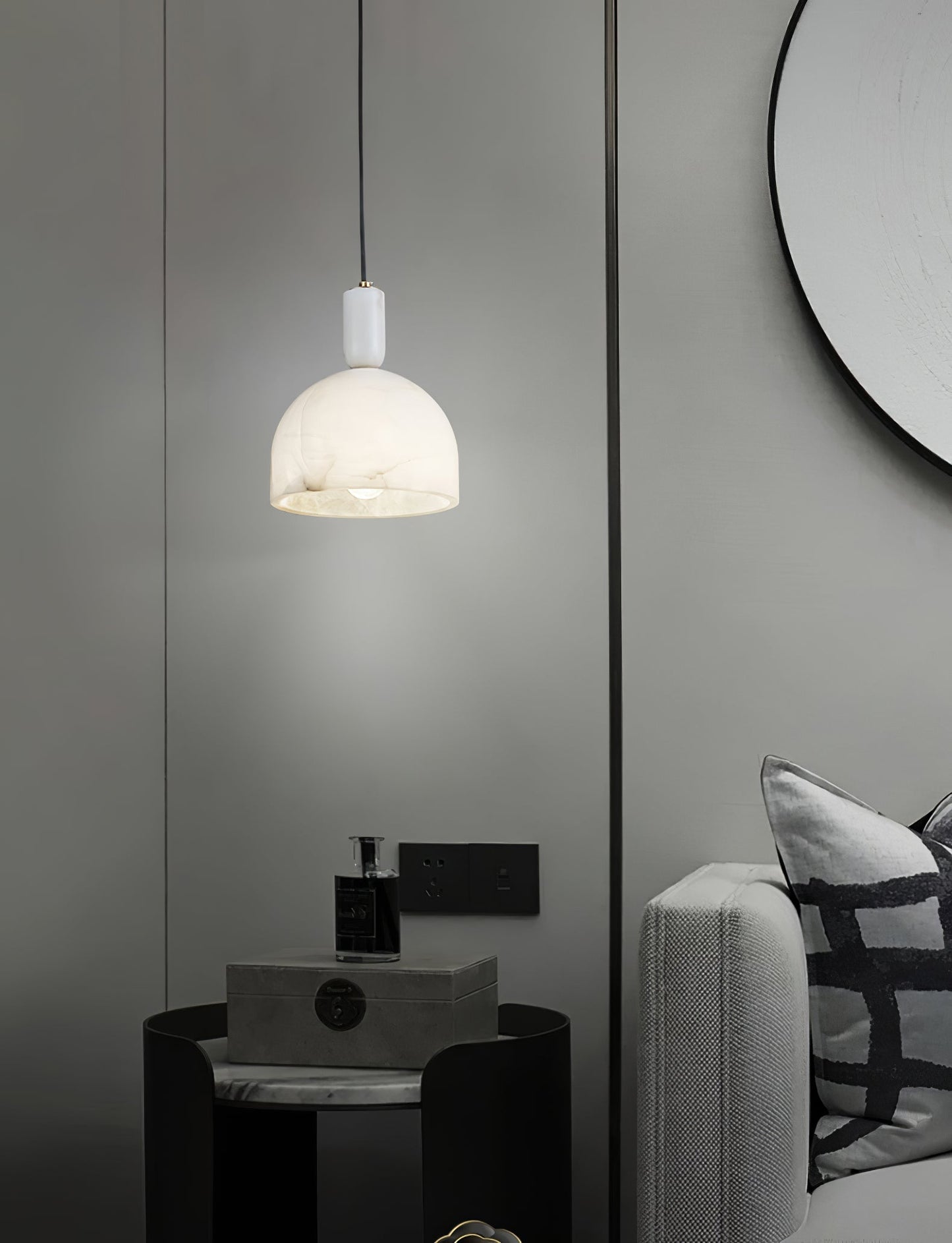 Culiror Minimalist Alabaster Pendant Light
