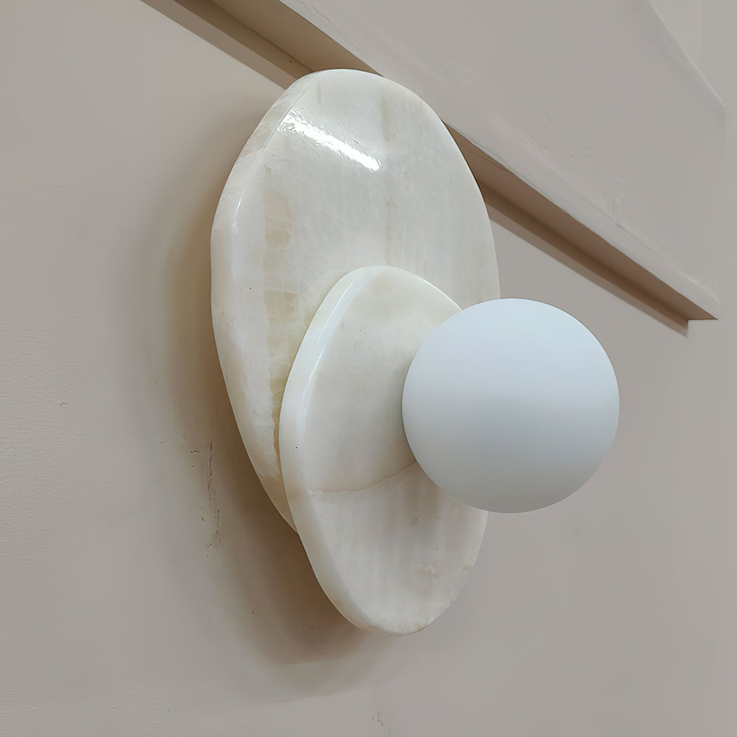 Alorarae Organic Alabaster Wall Light