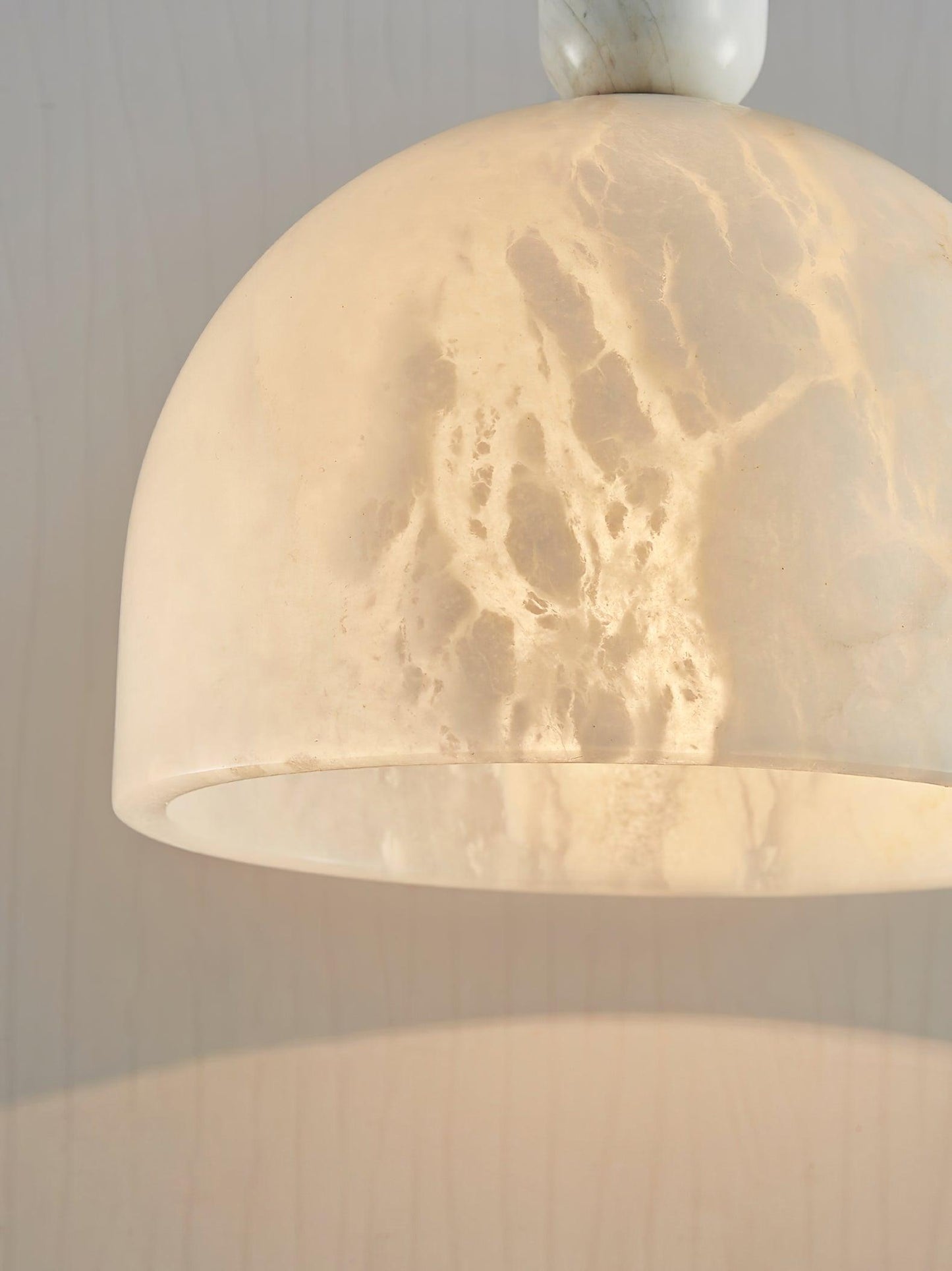 Culiror Minimalist Alabaster Pendant Light