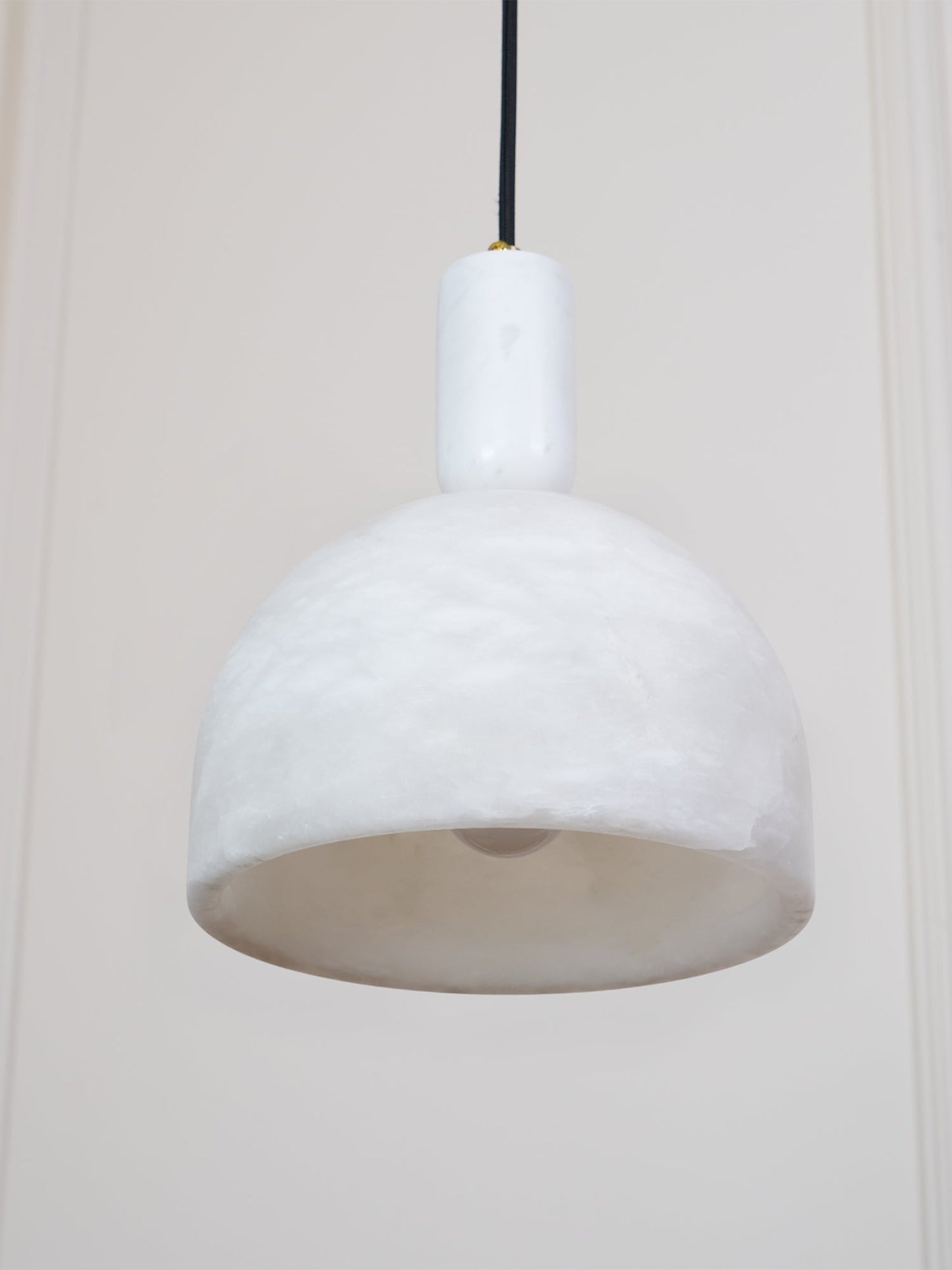 Culiror Minimalist Alabaster Pendant Light