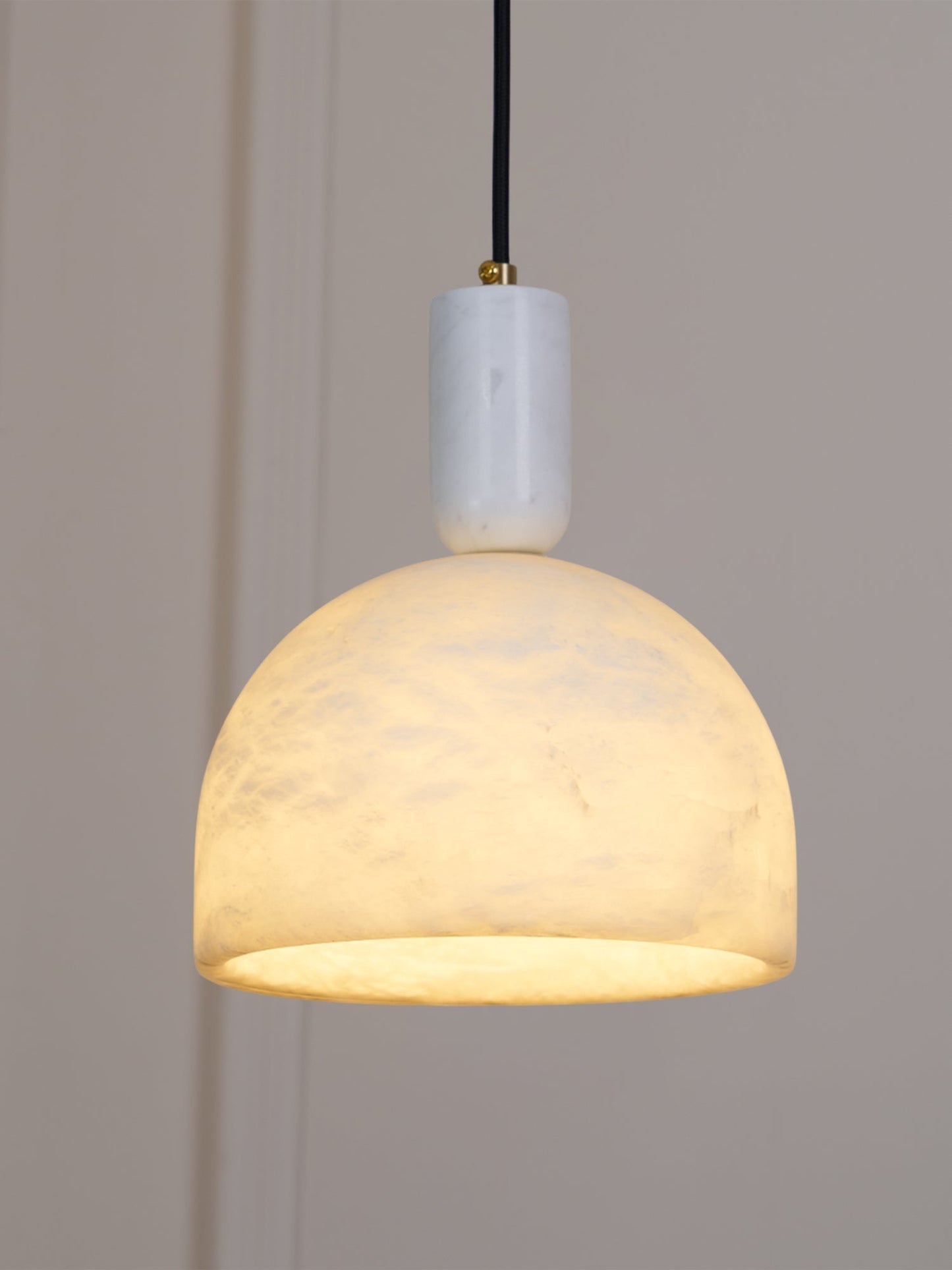 Culiror Minimalist Alabaster Pendant Light