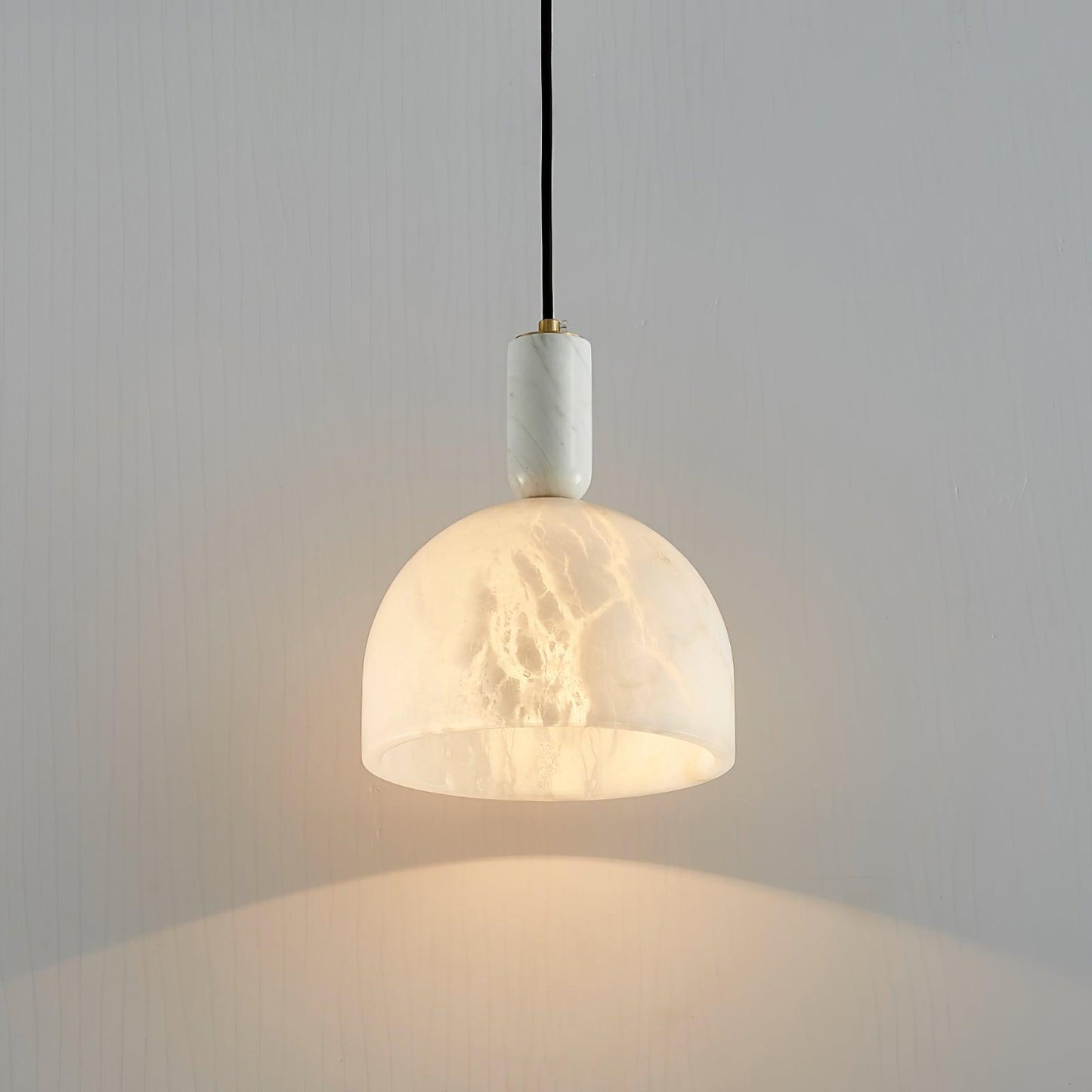 Culiror Minimalist Alabaster Pendant Light