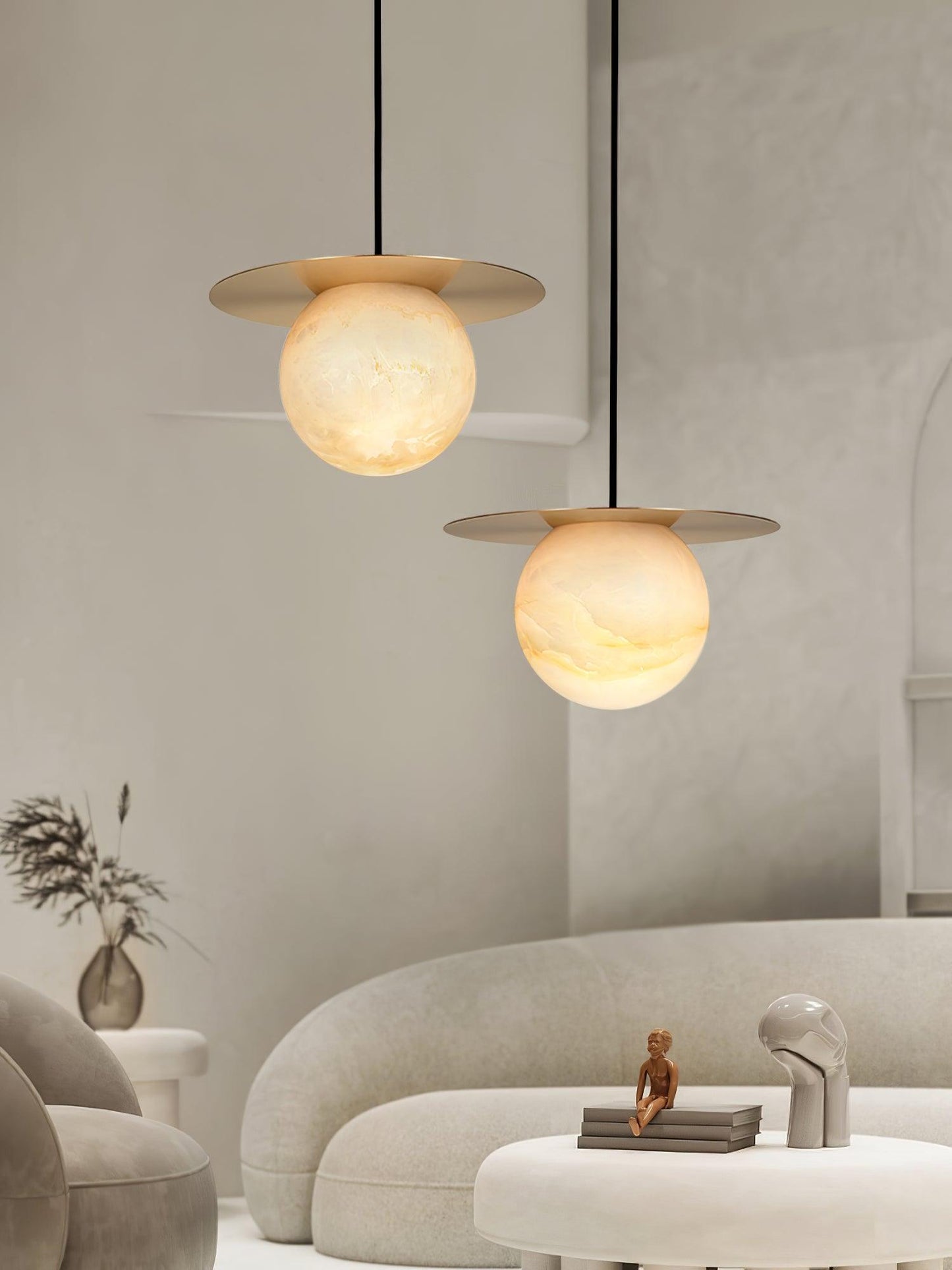 Nyvelyra Sphere Alabaster Pendant Light
