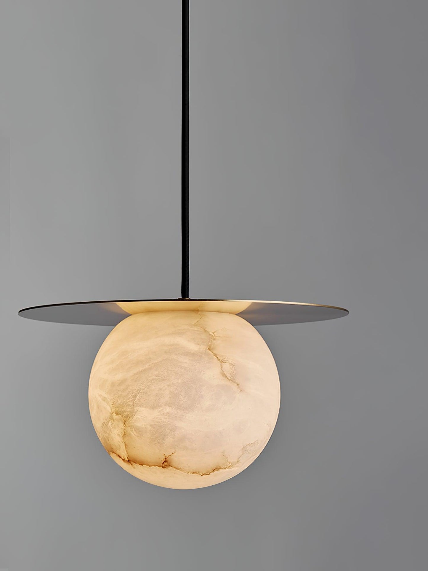Nyvelyra Sphere Alabaster Pendant Light