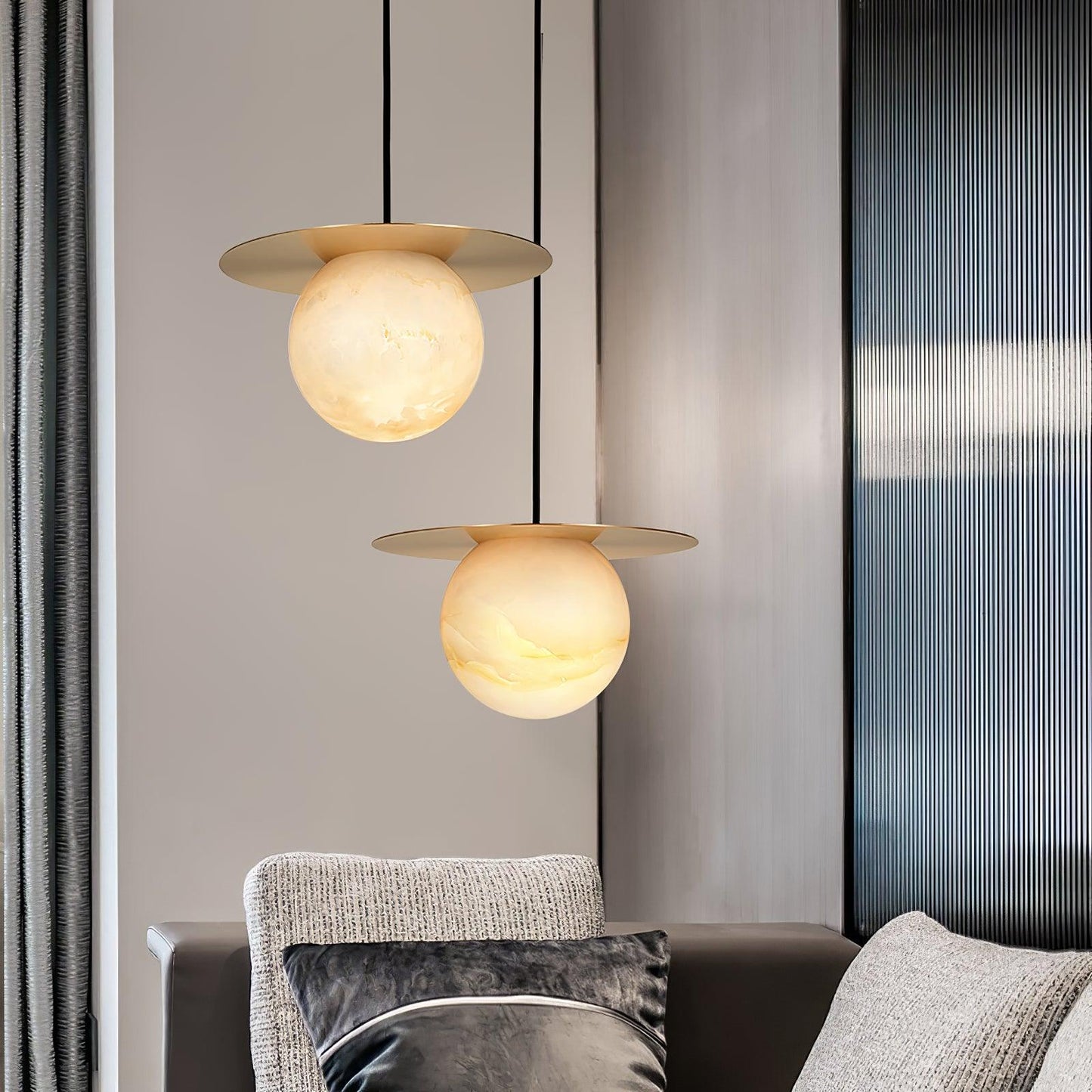 Nyvelyra Sphere Alabaster Pendant Light
