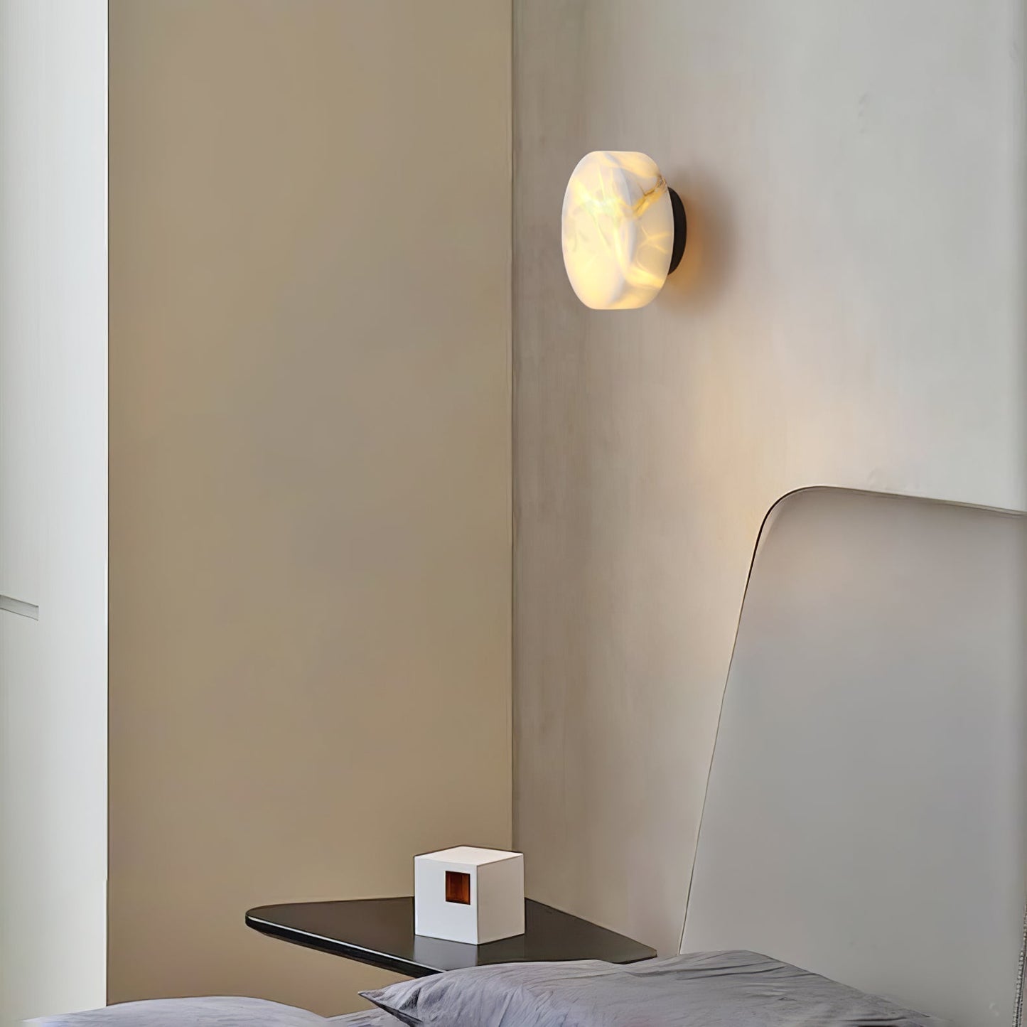 Olzorira Alabaster Wall Light