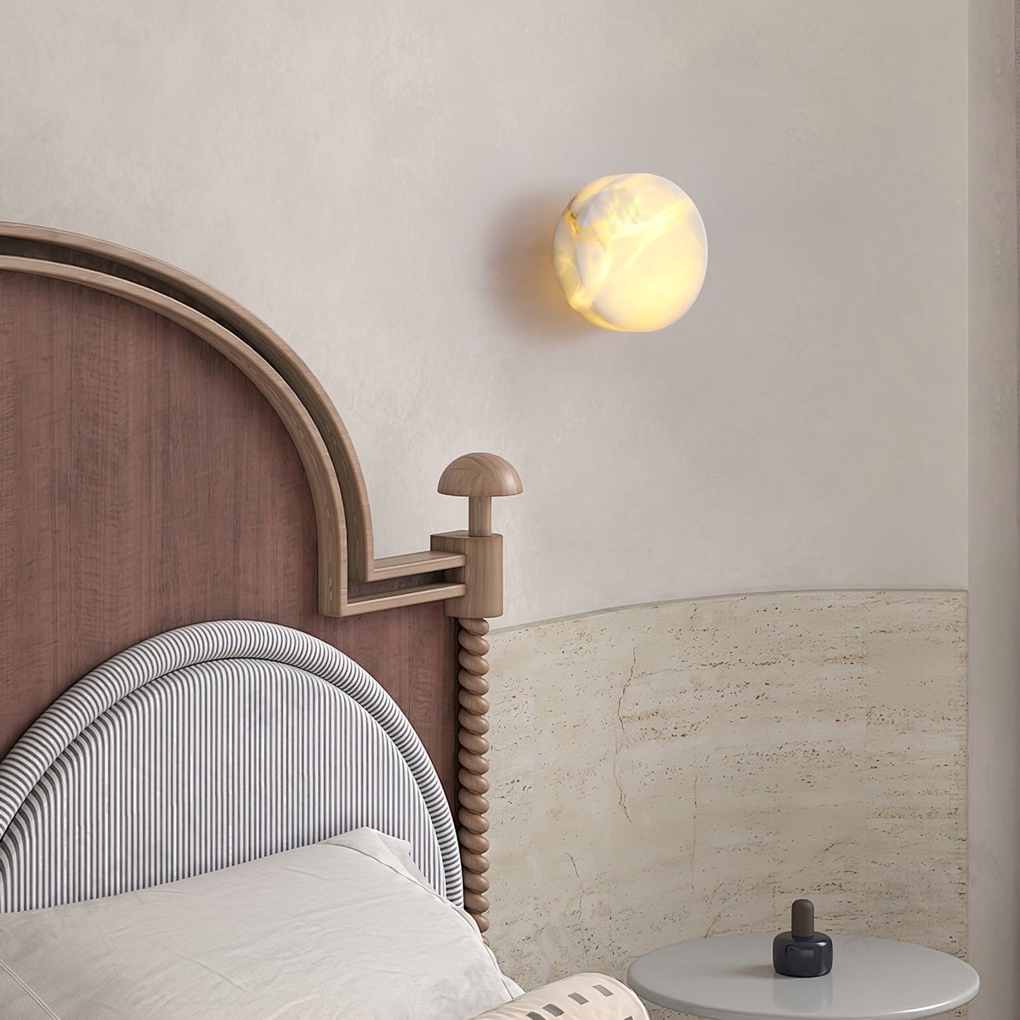 Olzorira Alabaster Wall Light