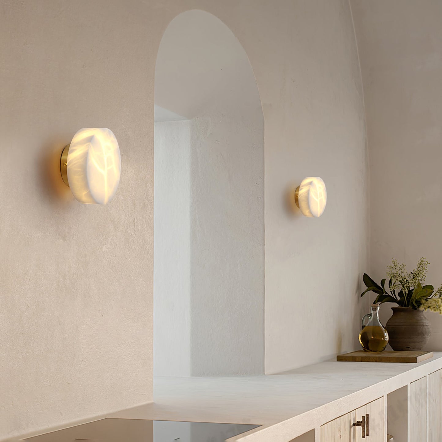 Olzorira Alabaster Wall Light