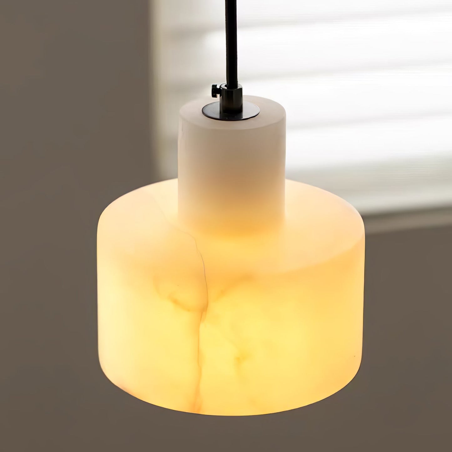 Alabaster Pendant Lgiht Dual Cylindrical