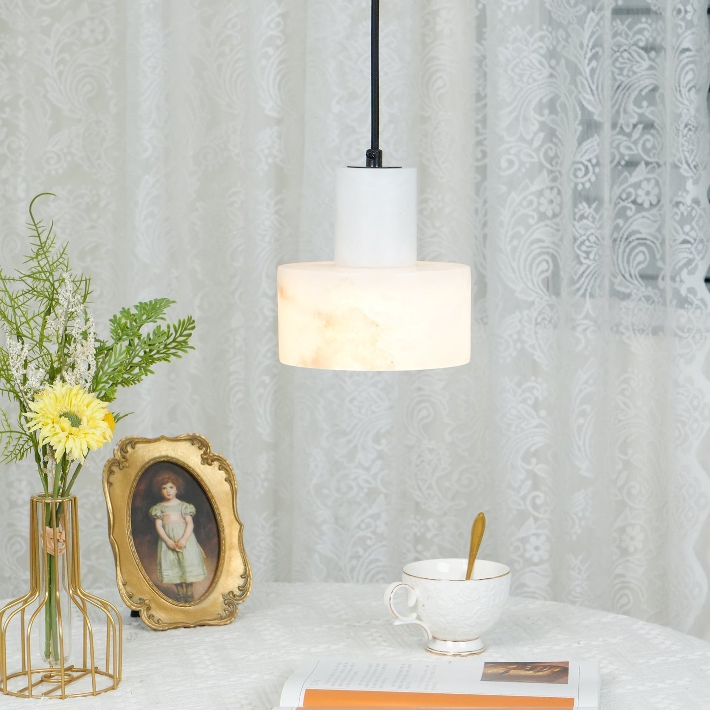 Alabaster Pendant Lgiht Dual Cylindrical