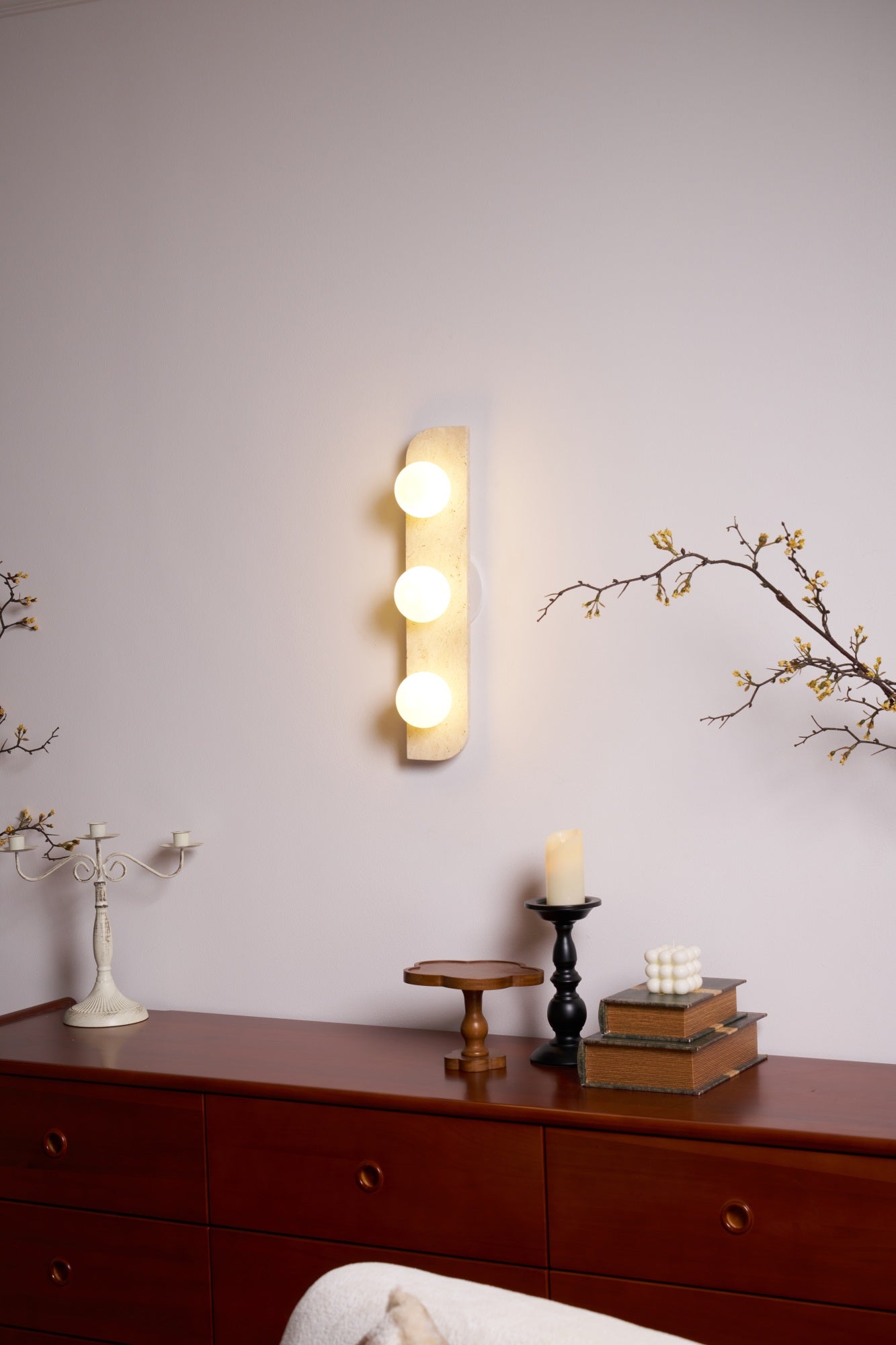 Alsilis Minimalist Travertine Wall Light