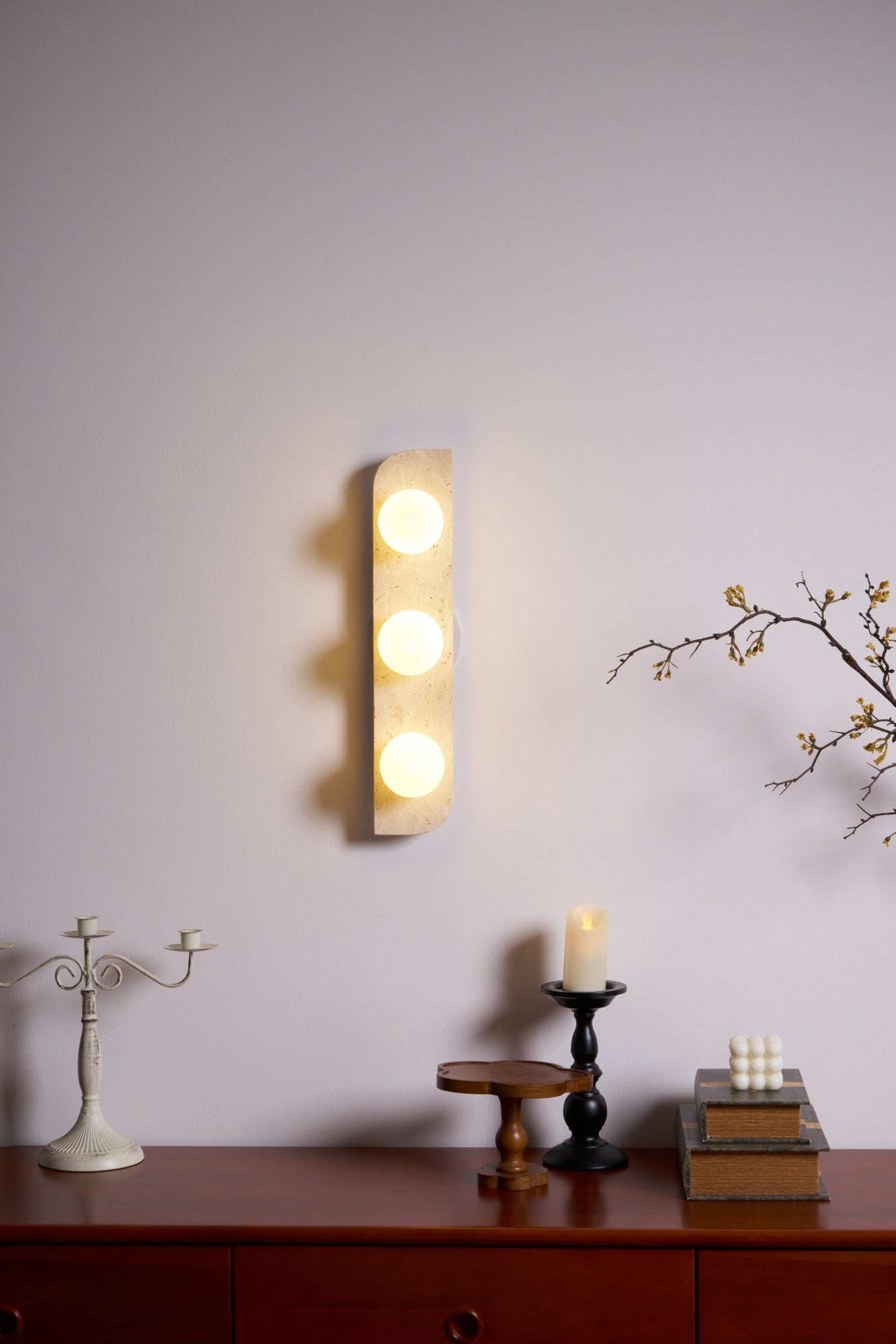 Alsilis Minimalist Travertine Wall Light