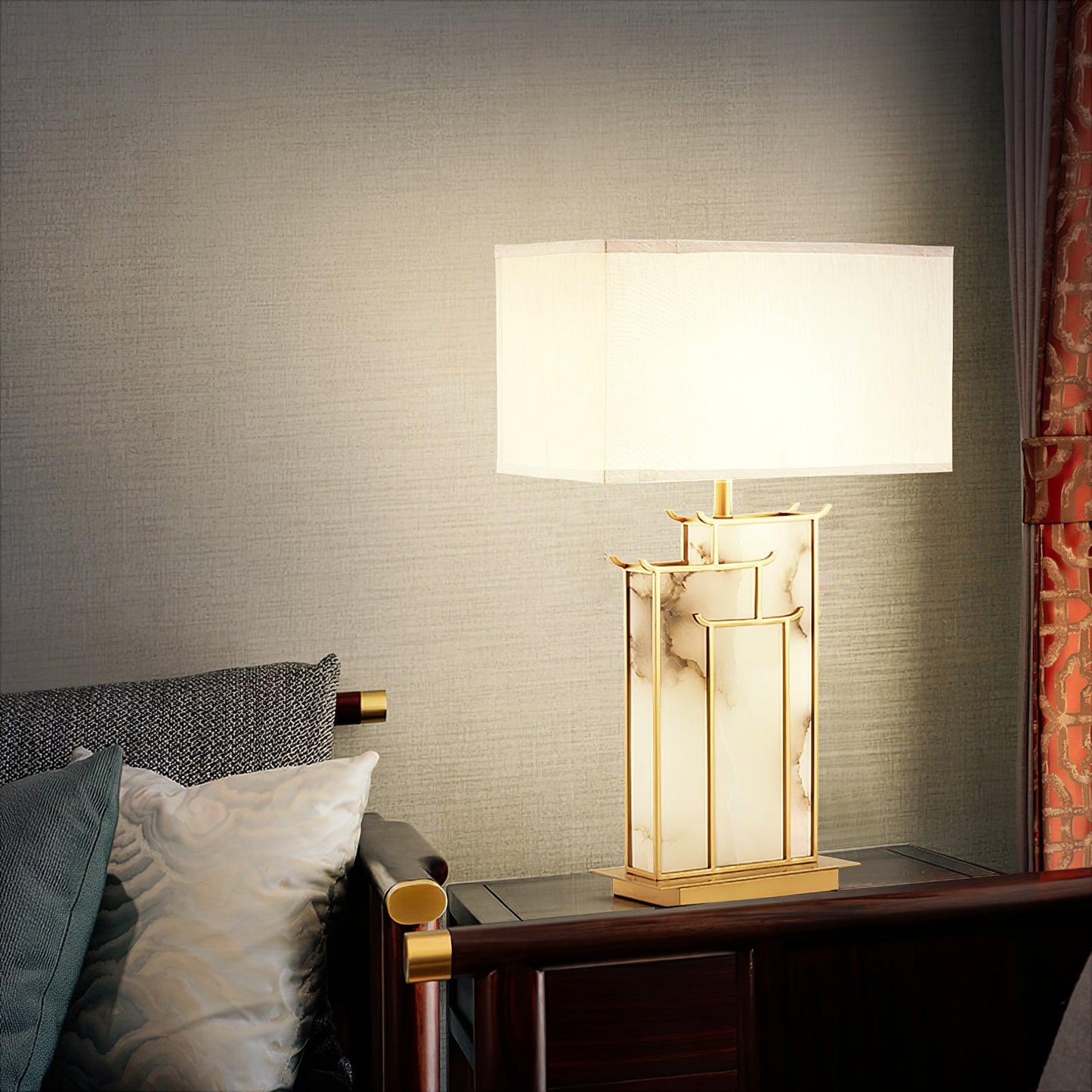 Nysilor Rectangular Glass Table Lamp