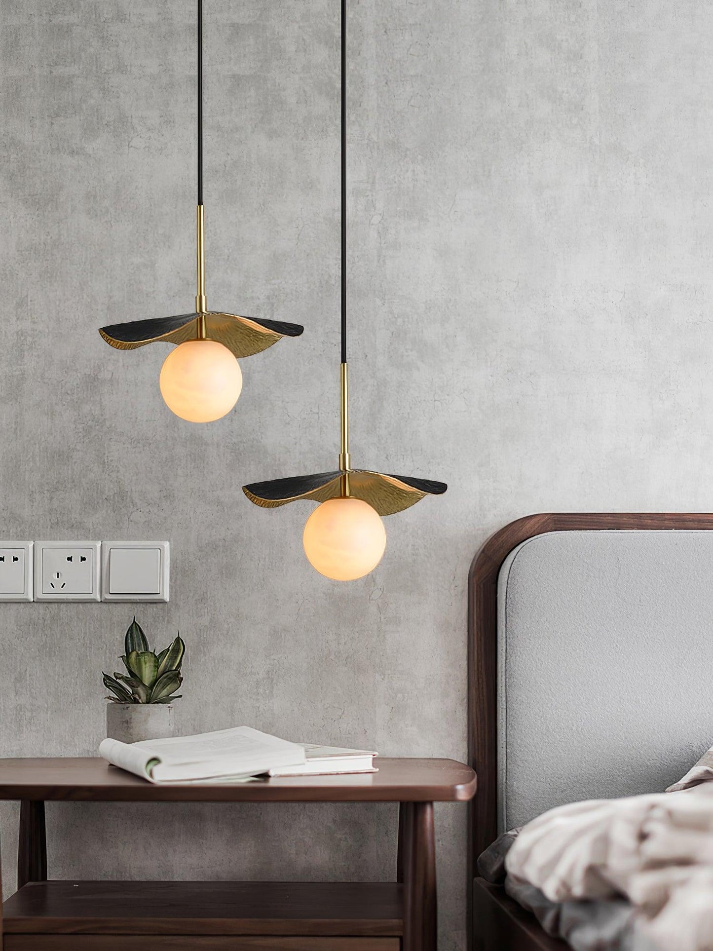 Ivvynen Leaf Canopy Alabaster Pendant Light