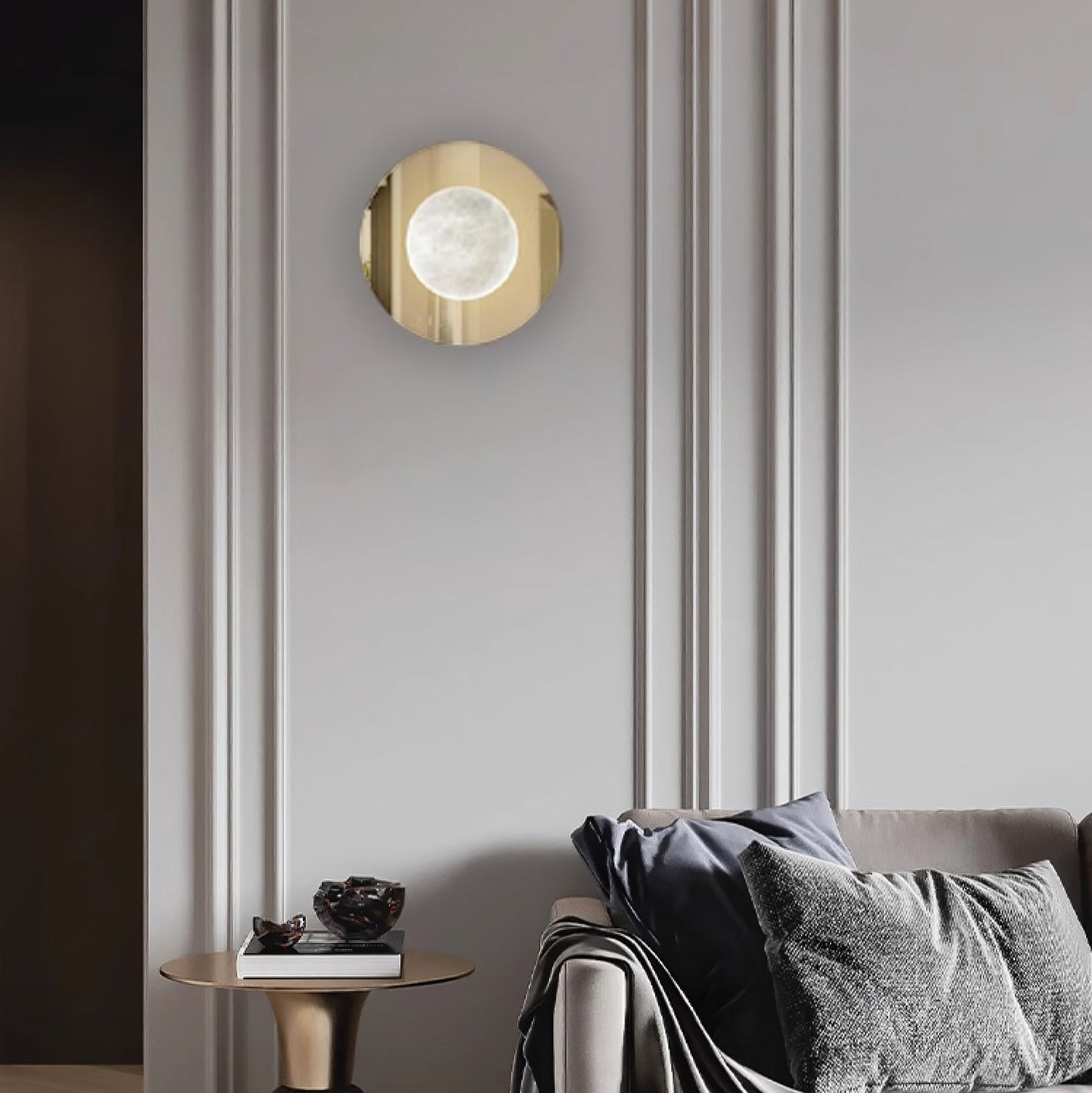 Lyra Modern Alabaster Wall Light