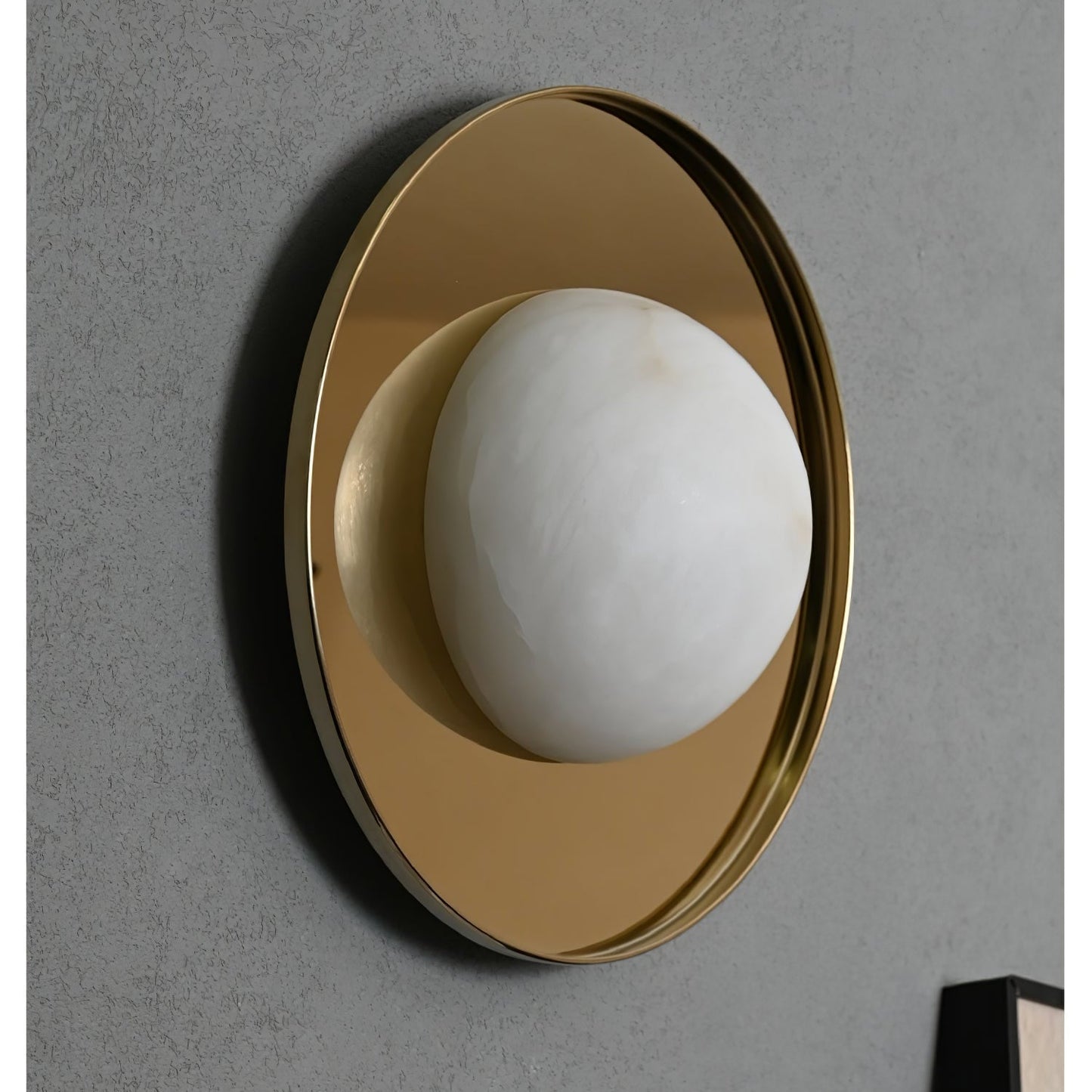 Lyra Modern Alabaster Wall Light