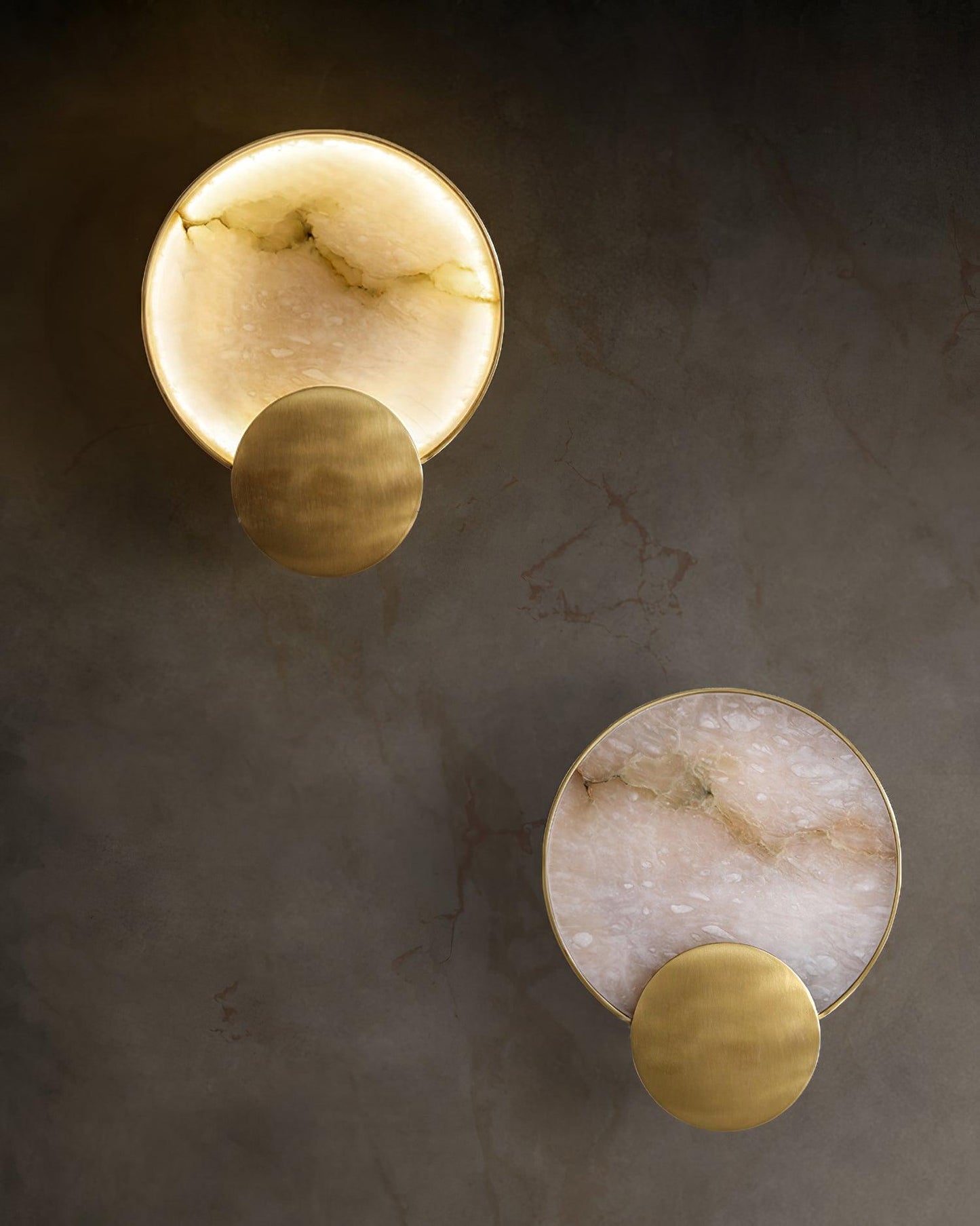 Myvelarae Circular Alabaster Wall Light