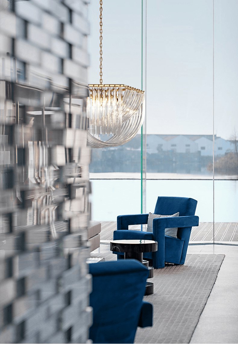 Aurora Chandelier Clear Curved Tiered