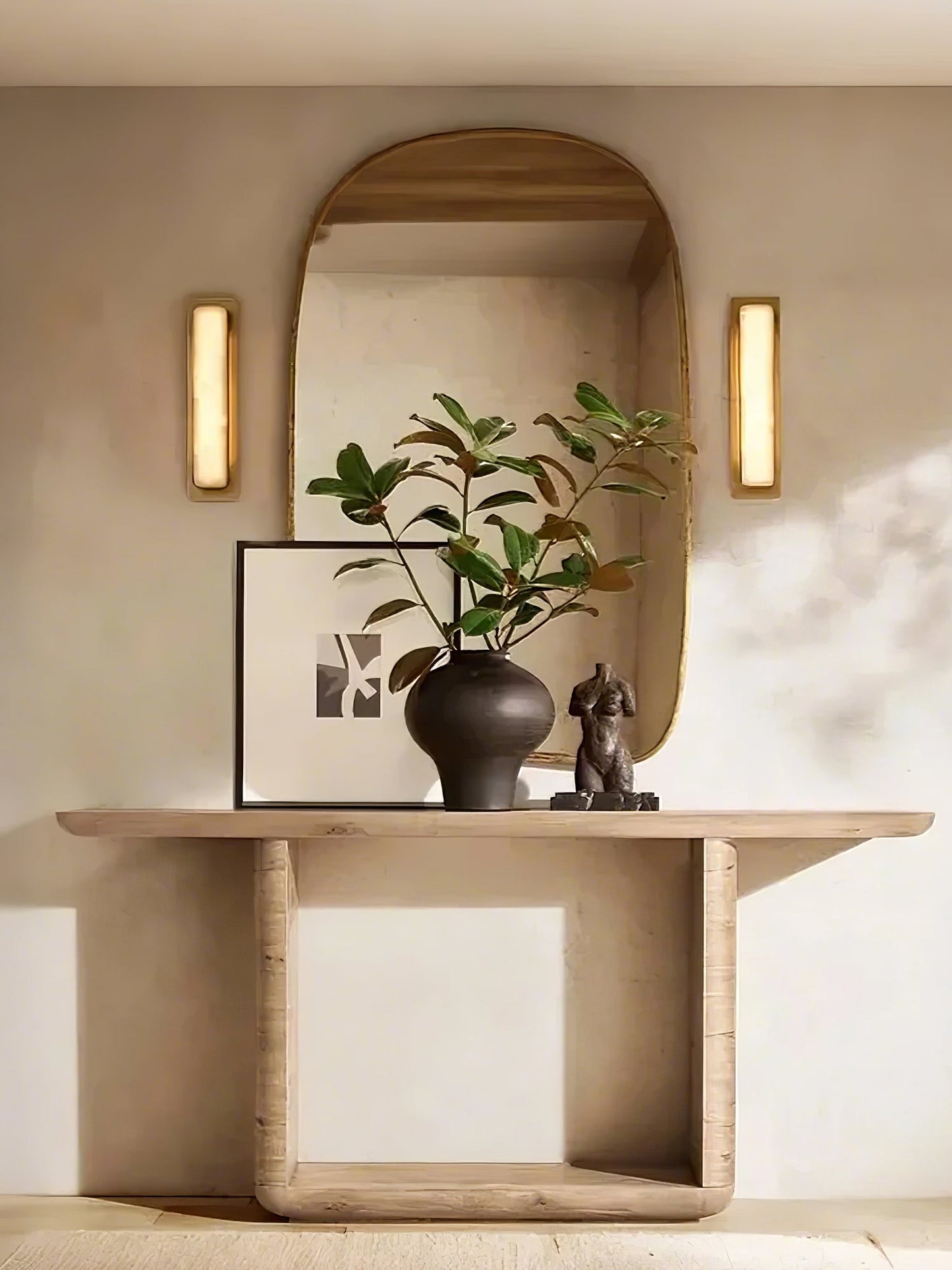 Ollore Linear Alabaster Wall Light