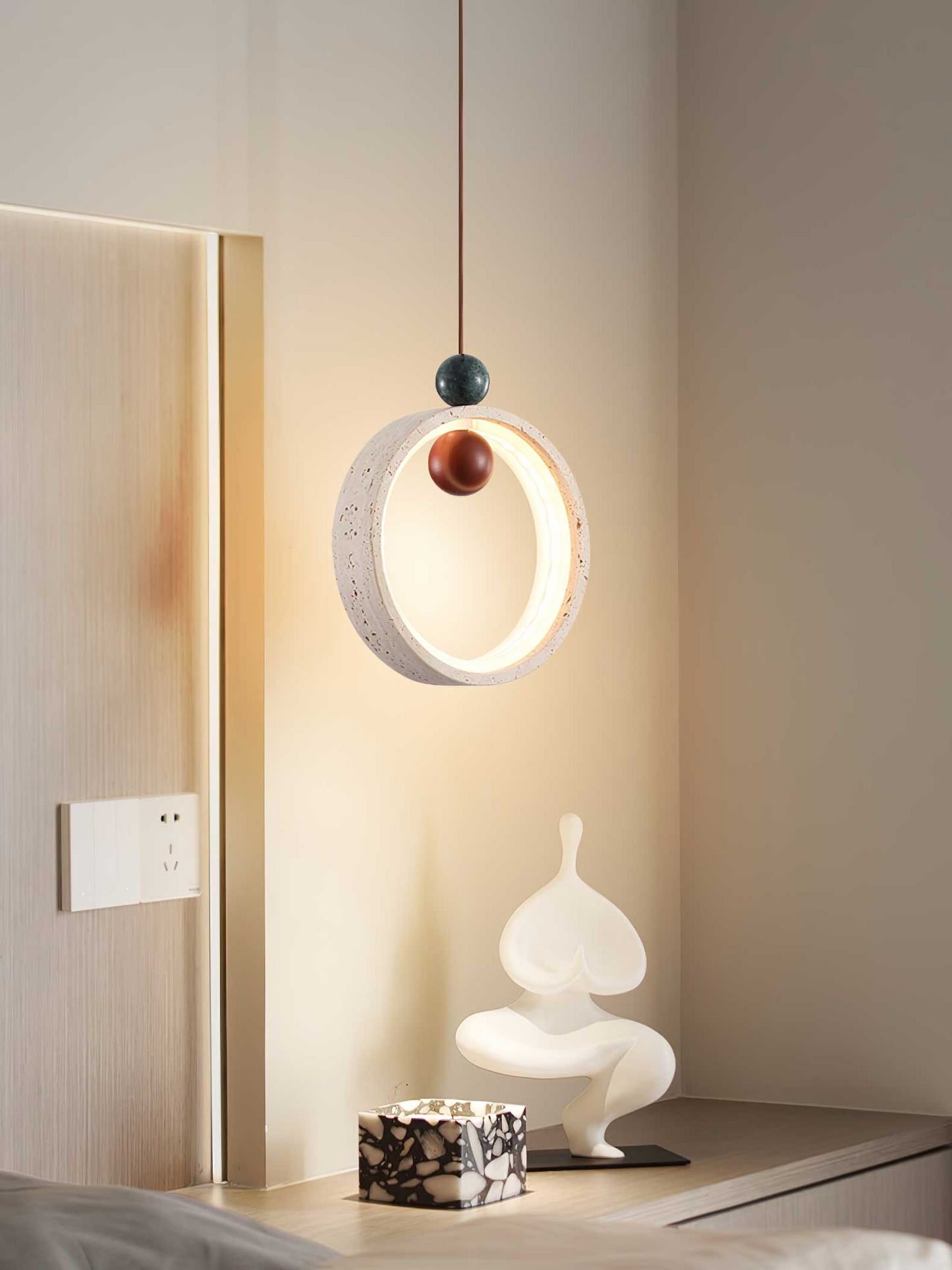 Vovinyra Circular Travertine Pendant Light