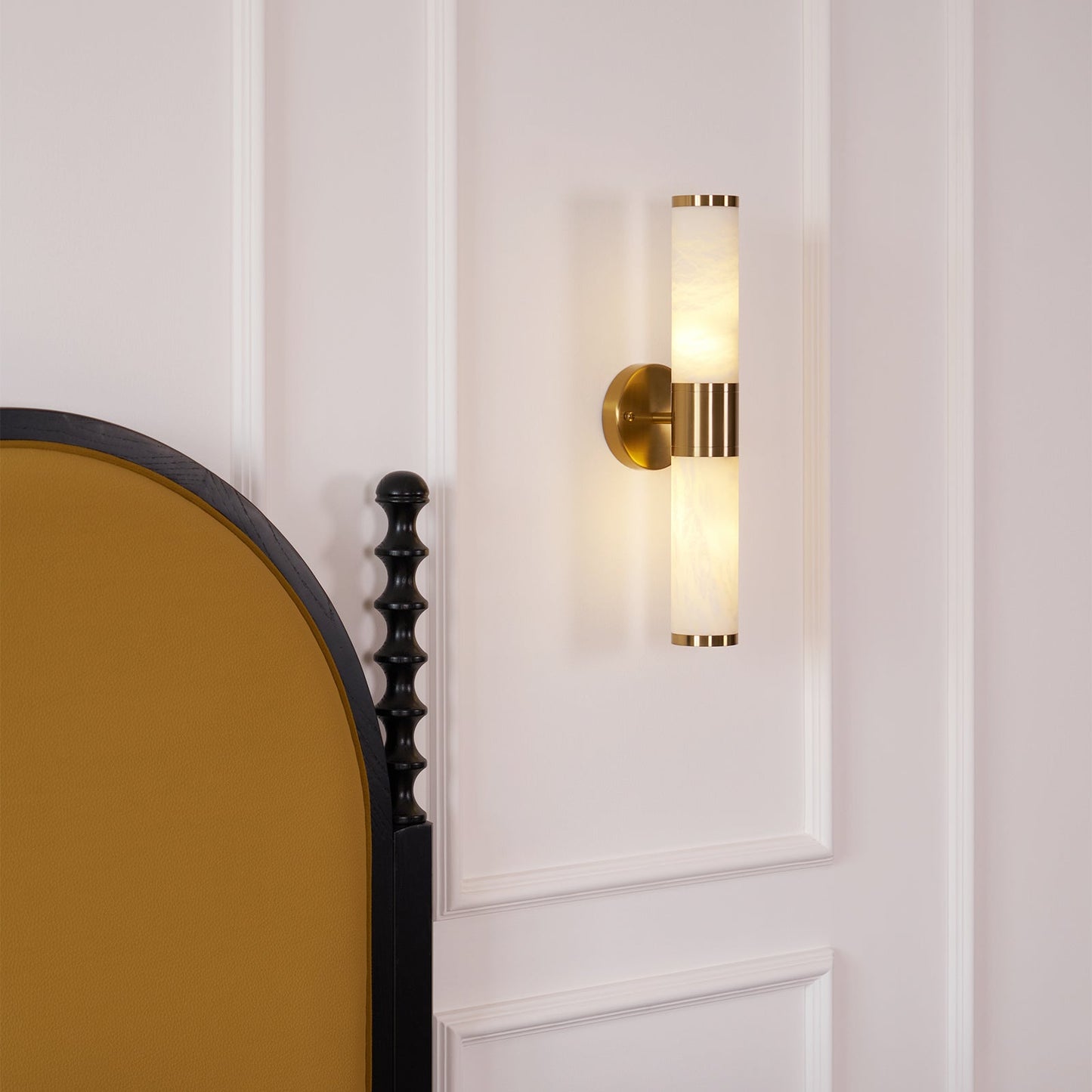 Kaia Minimalist Alabaster Wall Lamp