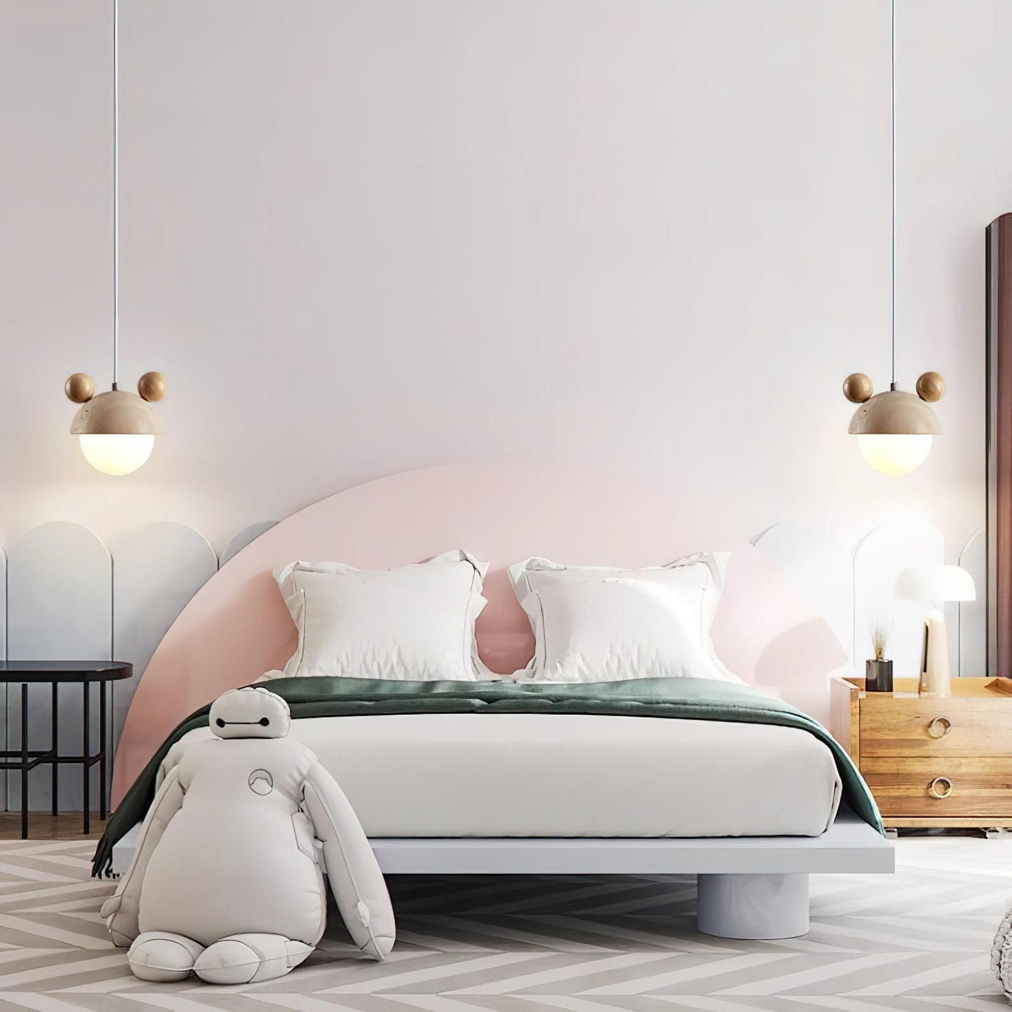 Lyraeus Character-shaped Travertine Pendant Light