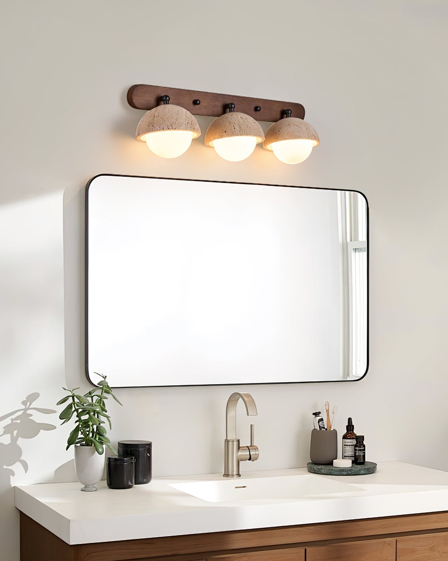 Avtale Arc-shaped Travertine Wall Light