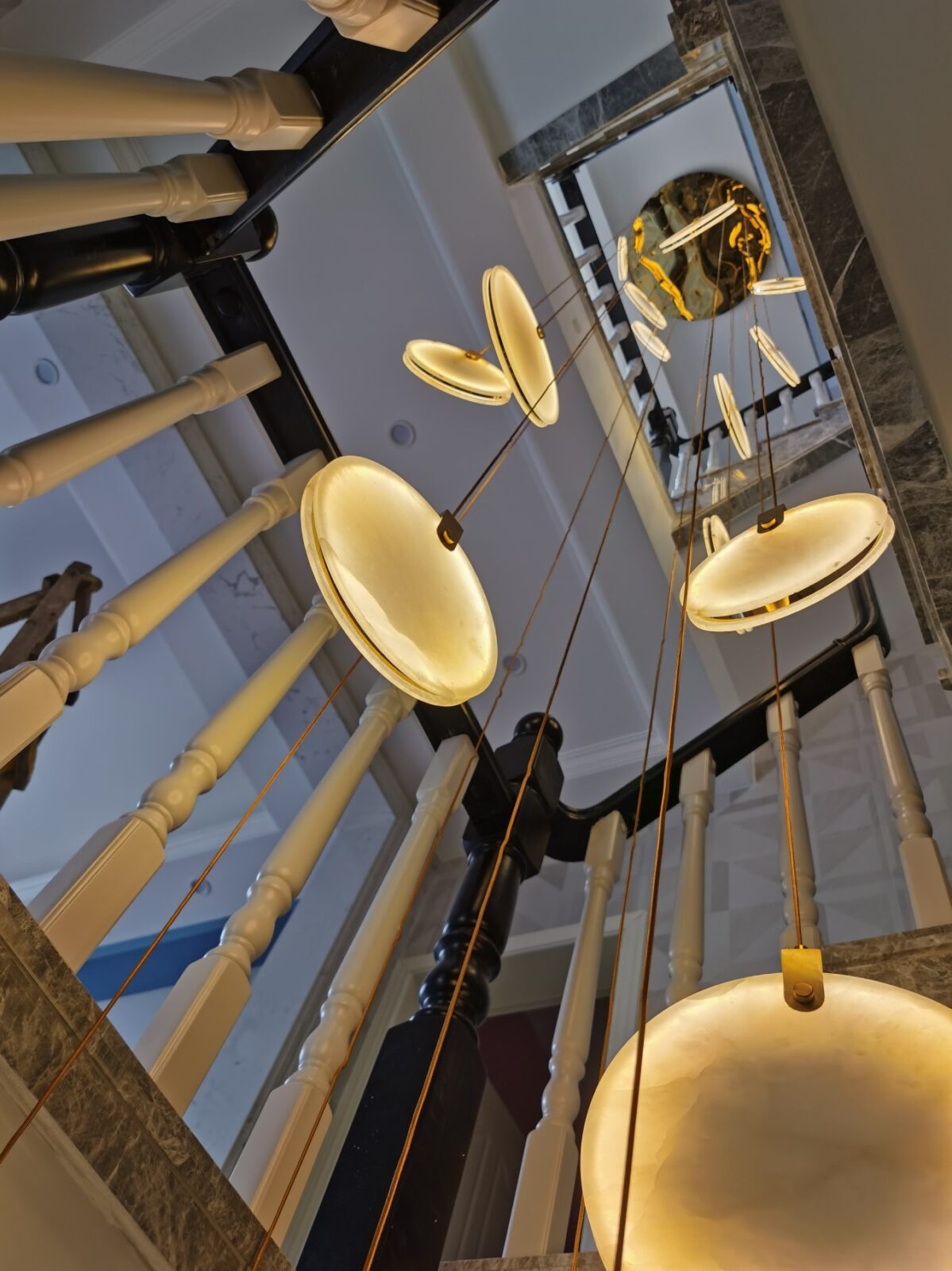 Codoros Alabaster Pendant Light