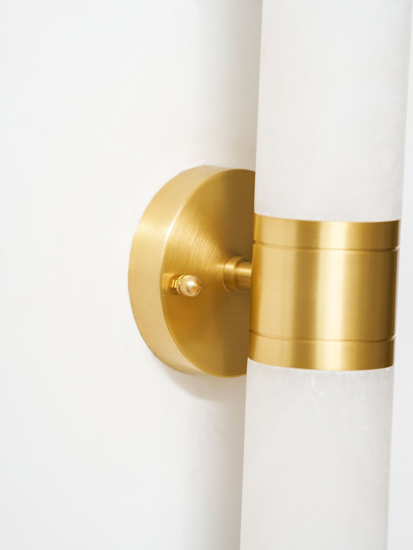 Kaia Minimalist Alabaster Wall Lamp