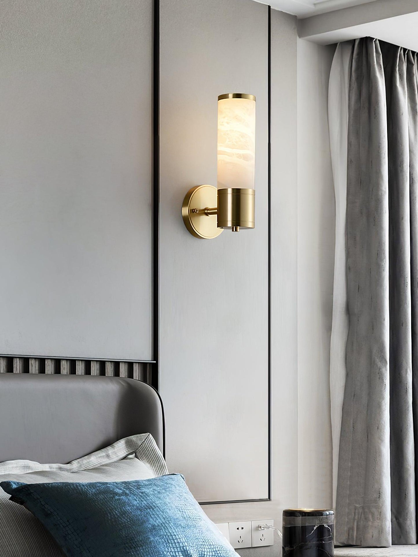 Kaia Minimalist Alabaster Wall Lamp