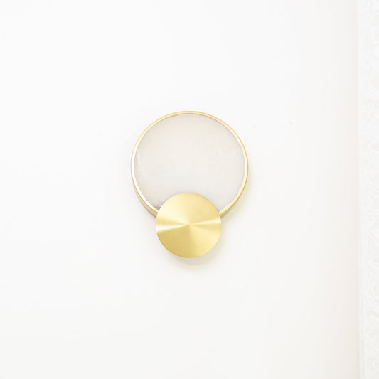 Myvelarae Circular Alabaster Wall Light